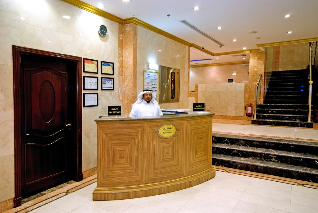 Al Eiman Ohud Hotel 
